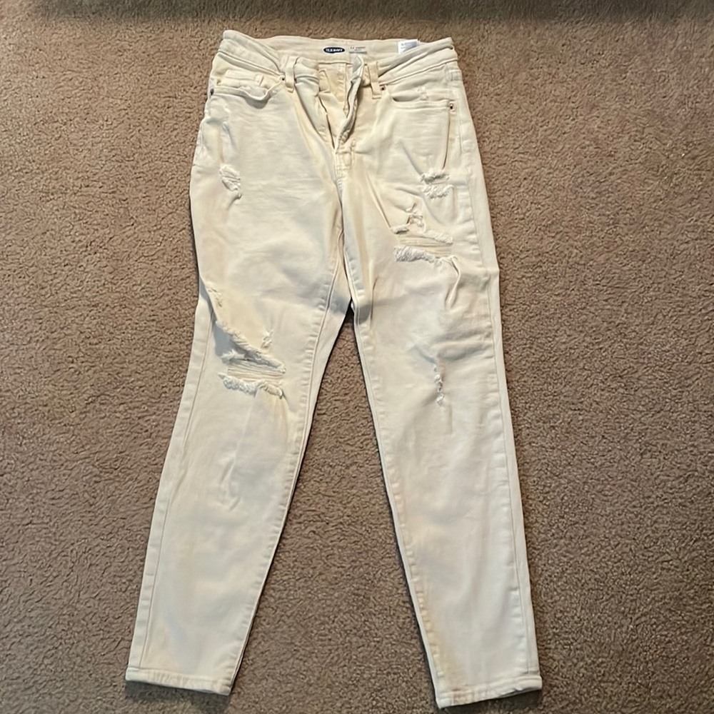 Old Navy women original straight high rise jeans. Size 4